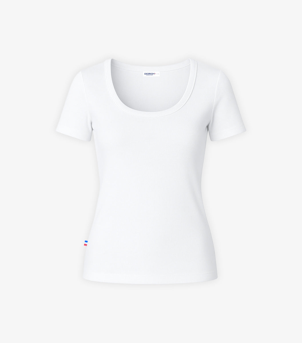 Colote – Women's Ribbed White T-Shirt - Image 4